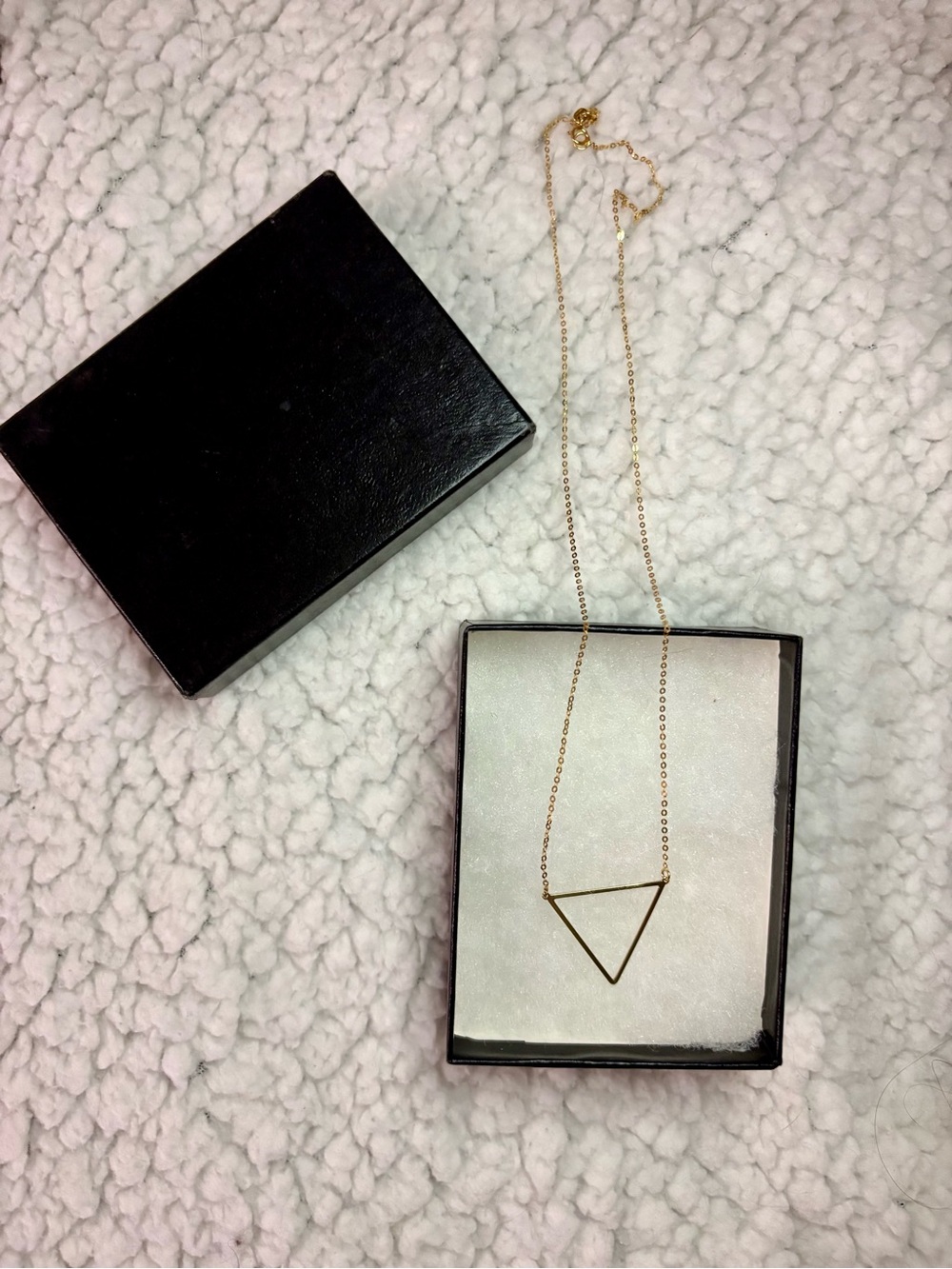 14k Yellow Gold Triangle Outline Fixed Pendant Necklace